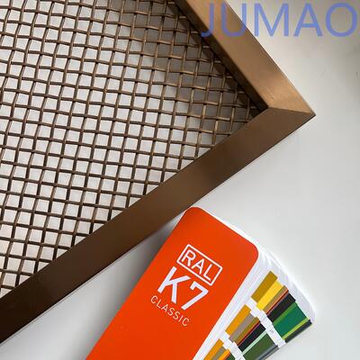 Faible poids, visuellement attrayant, treillis métallique décoratif conçu pour la décoration de bâtiments