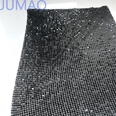 Des rideaux en paillettes métalliques très réfléchissants pour des séances de photos et des grands événements