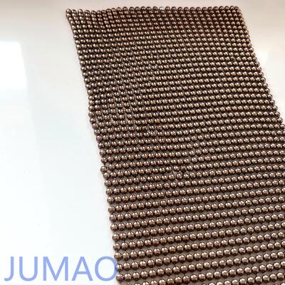 Le rideau de paillettes en métal haut de gamme améliore l'ambiance grâce à une belle réfraction de la lumière